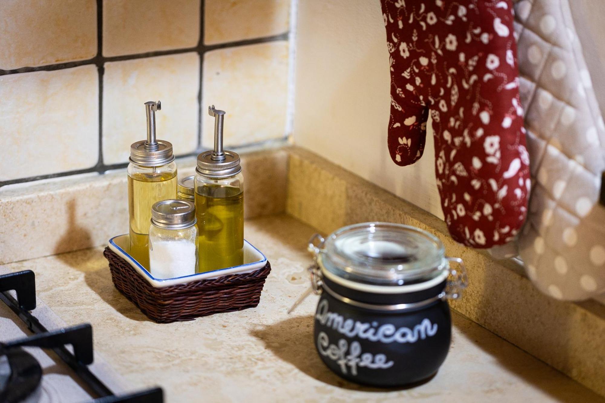 Bed and Breakfast La Casa Di Pepe Сутри Экстерьер фото